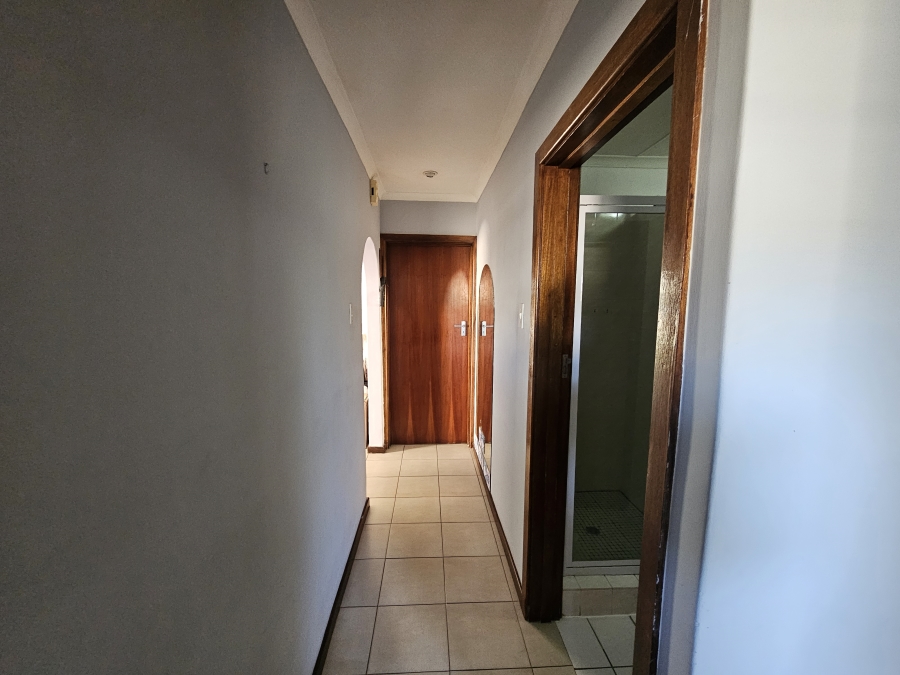 To Let 3 Bedroom Property for Rent in Beacon Bay Eastern Cape